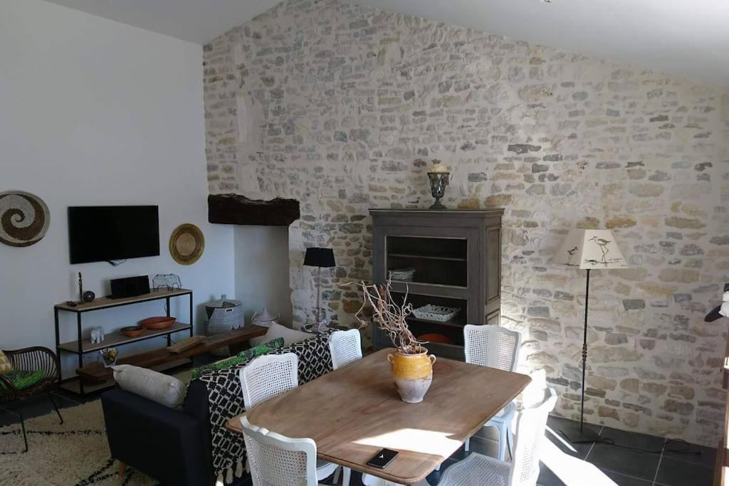 Charmante Maison Oleronnaise Aloceane Saint-Denis-dʼOléron Exterior foto